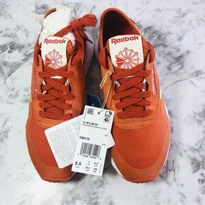 New Reebox Womens Classic Nylon Casual Shoes Size 5.5 Mars Dust/Chalk /White/BLK